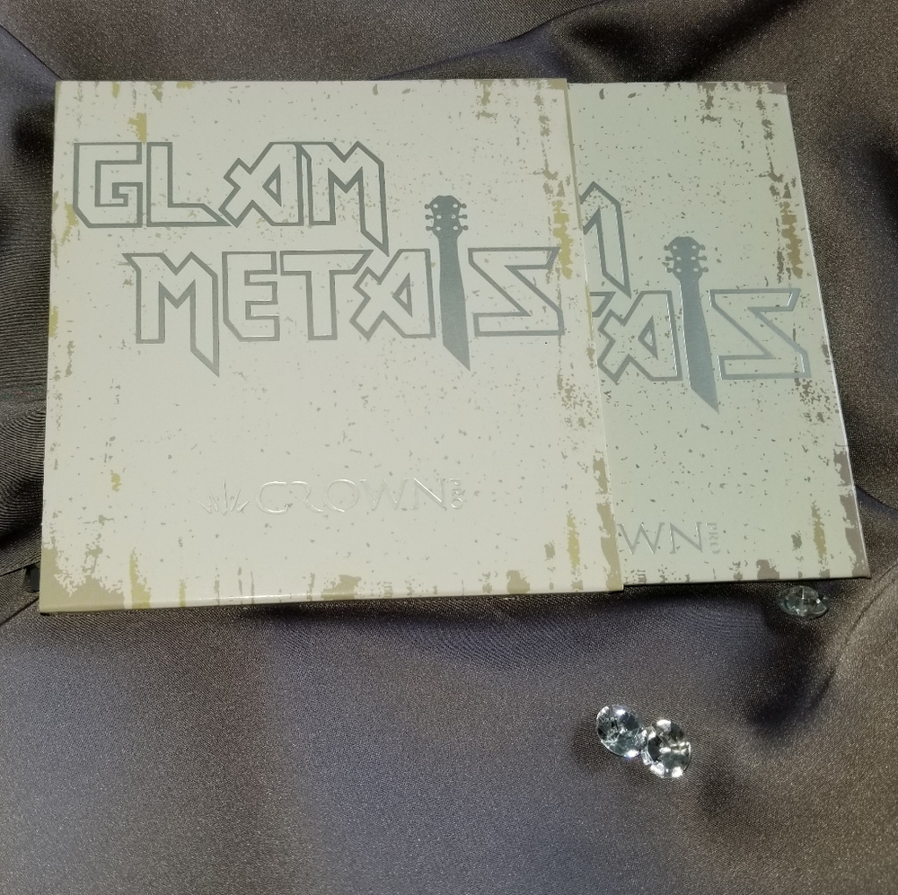 Glam Metals Eyeshadow Palette